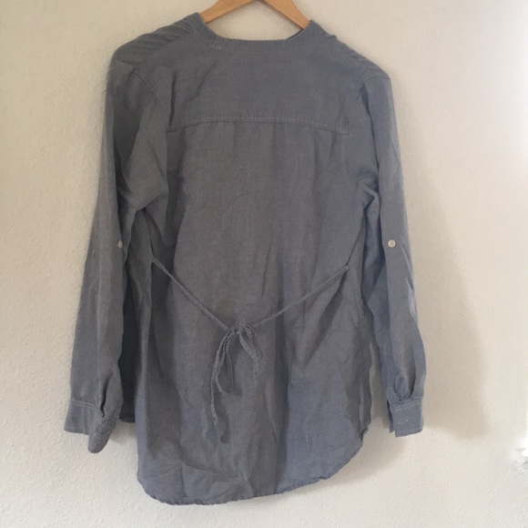 Loose Pleated Denim-esque Blouse - Picture 6 of 7